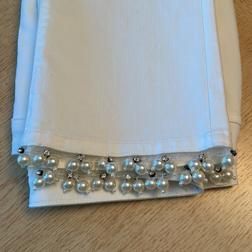 Soft Surroundings White Jeans with Pearl, Rhinestone & Lace Hem (10P) - Picture 9 of 13